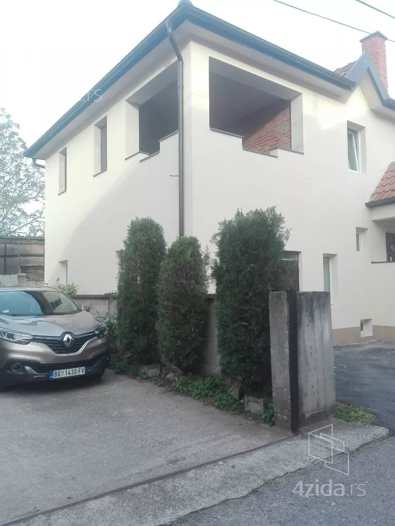3-etažna kuća | 4zida
