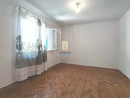Petra Drapšina | 4zida.rs