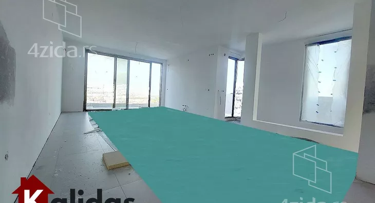Šestosoban stan | 4zida