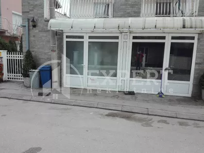 Bombaška | 4zida.rs