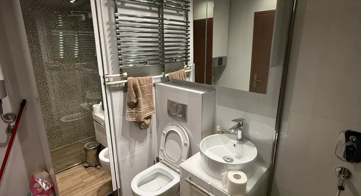 Četvoroiposoban stan | 4zida