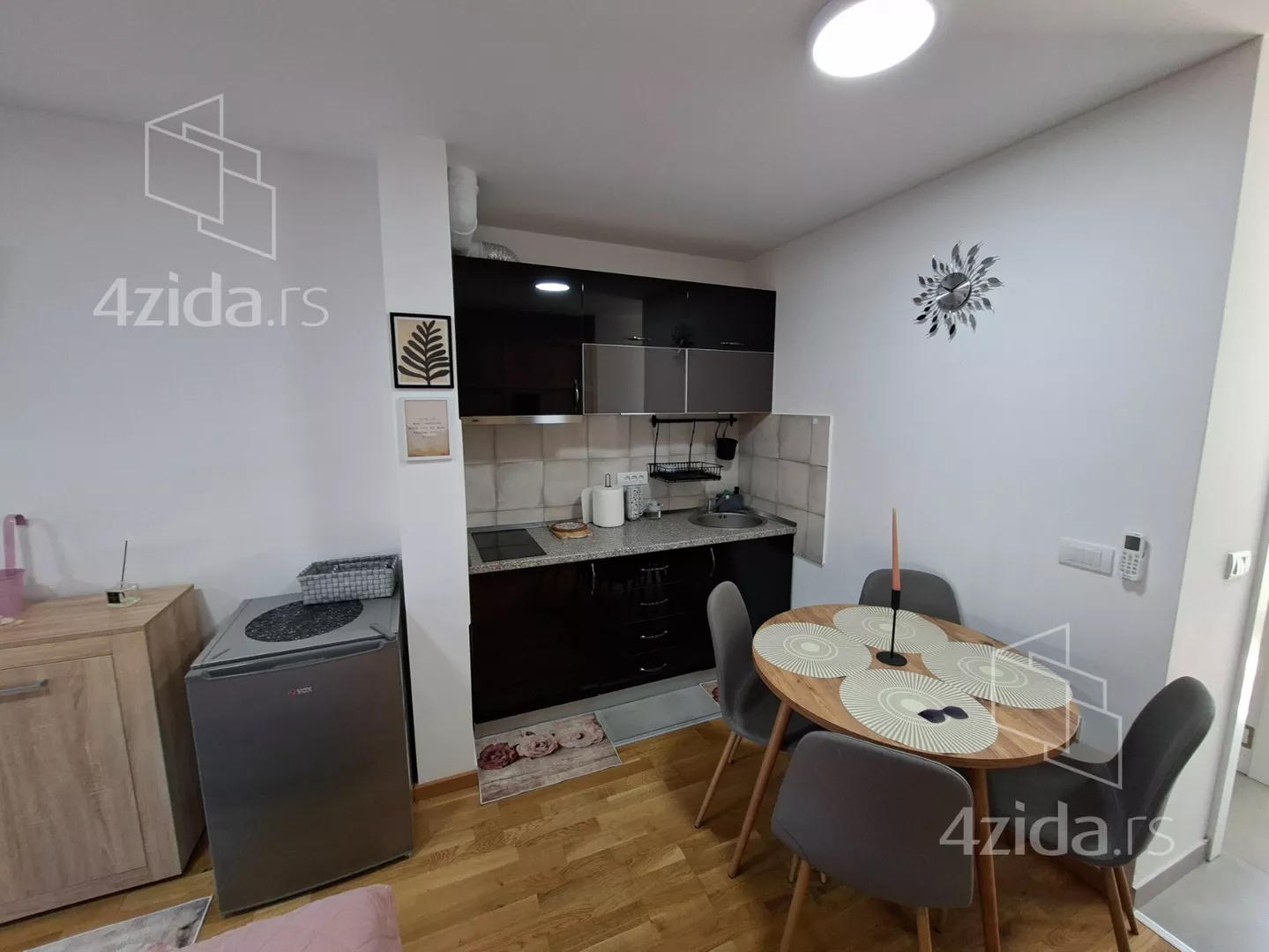 Garsonjera | 4zida