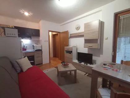 Studenička | 4zida.rs