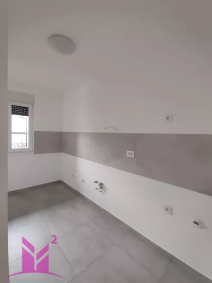 Novo Naselje | 4zida.rs