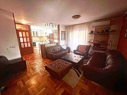 Podavalska | 4zida.rs