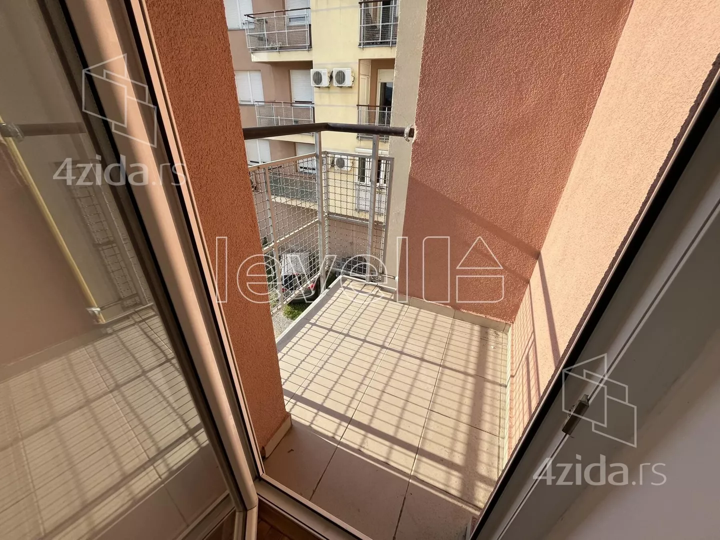 Garsonjera | 4zida