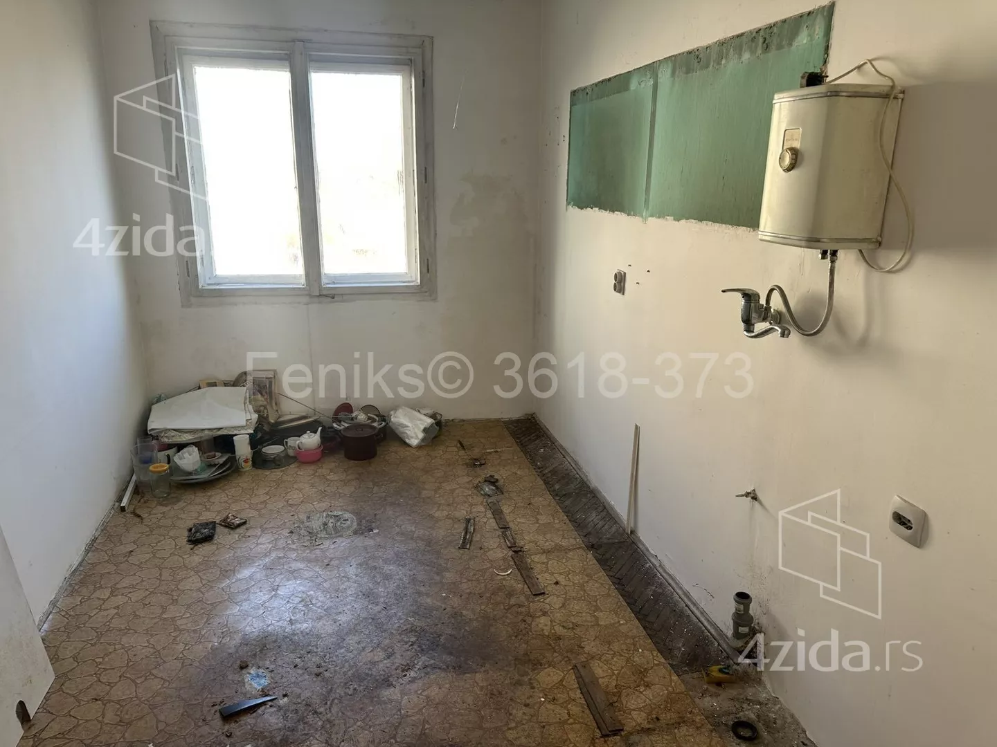 Šestosoban stan | 4zida