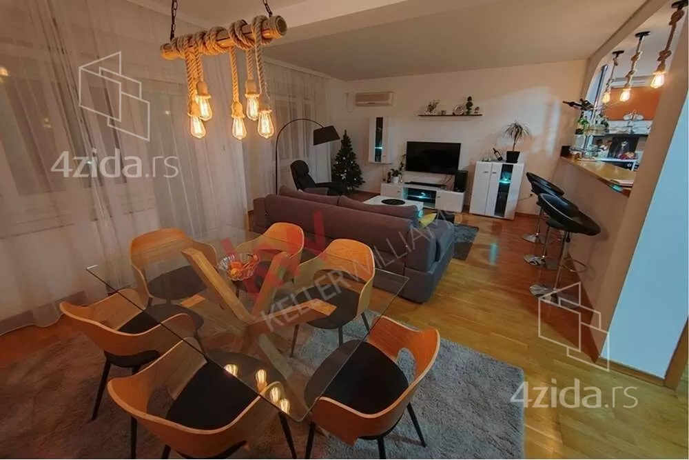 Petosoban stan | 4zida