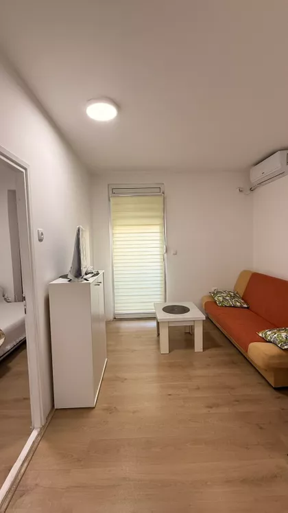 Braće Ribnikar | 4zida.rs