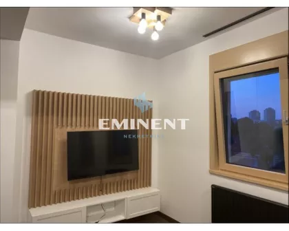 Janisa Janulisa | 4zida.rs