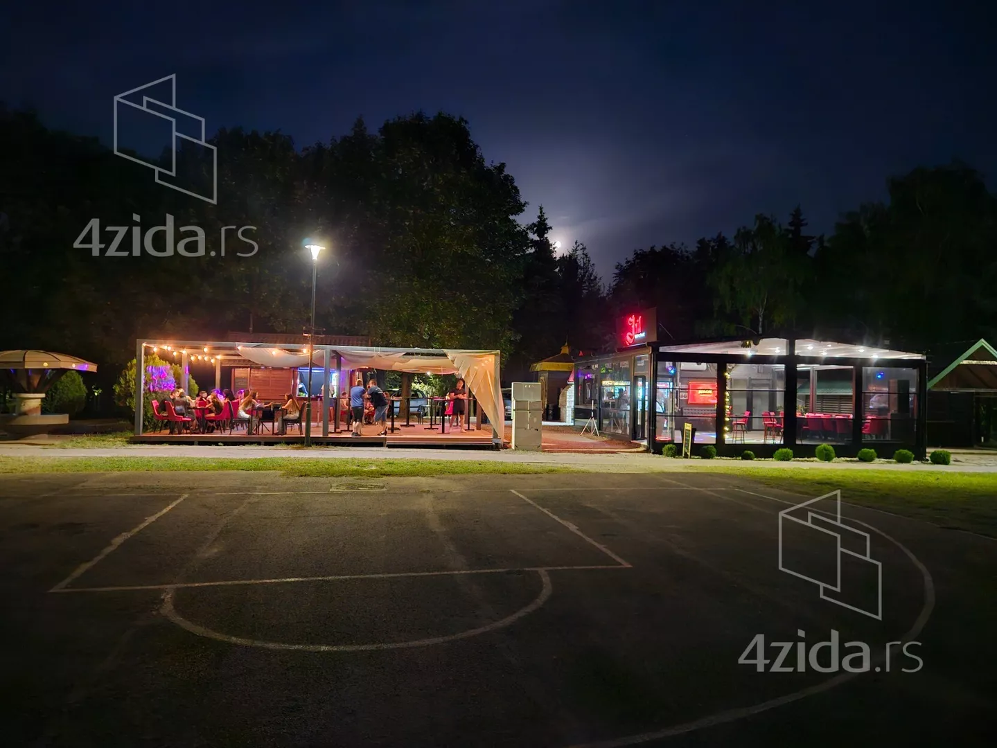 Ugostiteljski objekat | 4zida