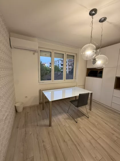 Maksima Gorkog | 4zida.rs