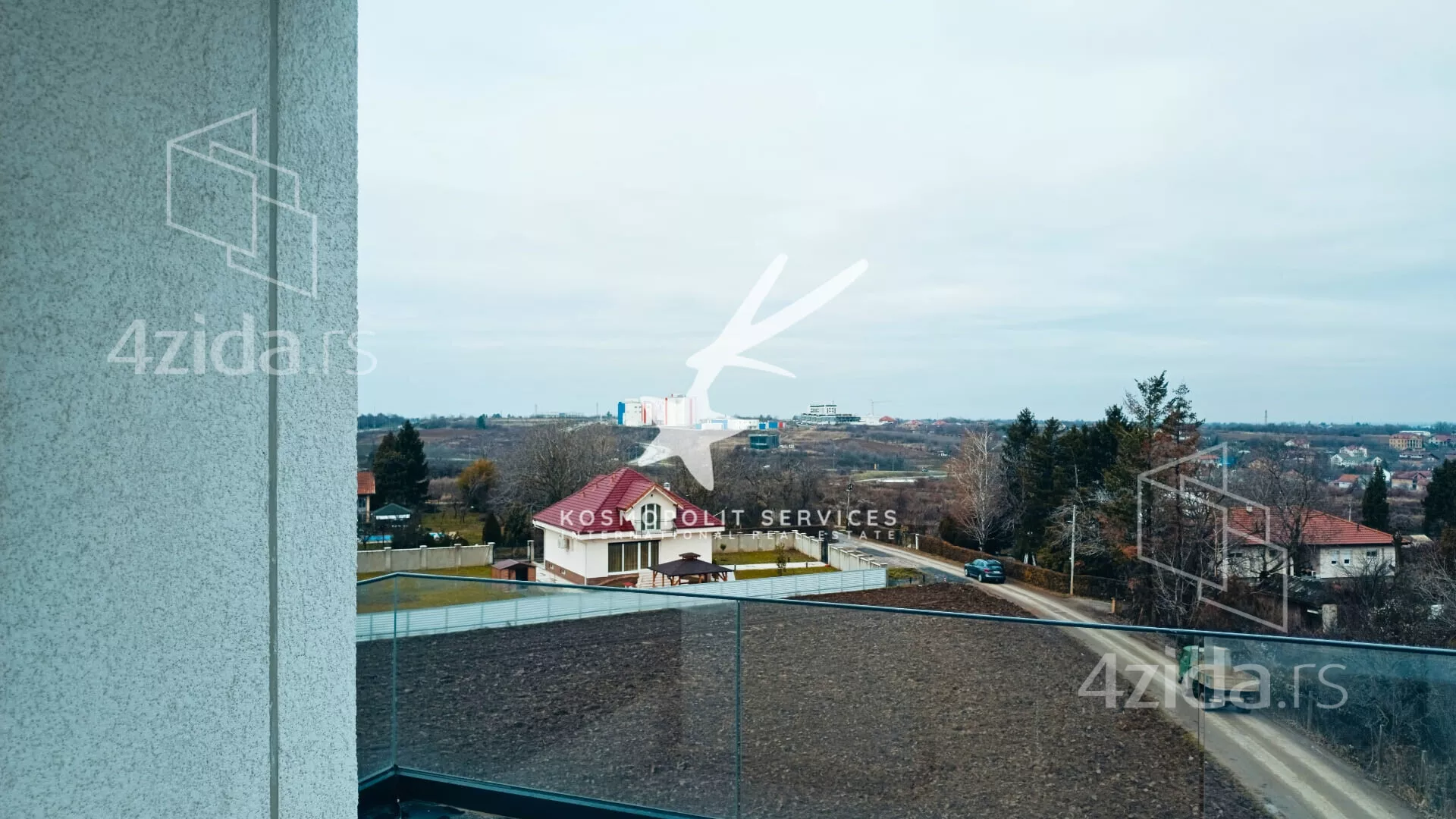 Četvorosoban stan | 4zida