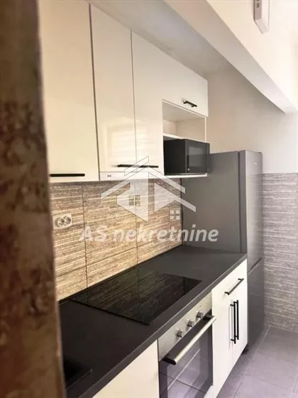 Učiteljsko Naselje | 4zida.rs