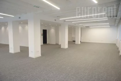 HILANDARSKA OKOLINA | 4zida.rs