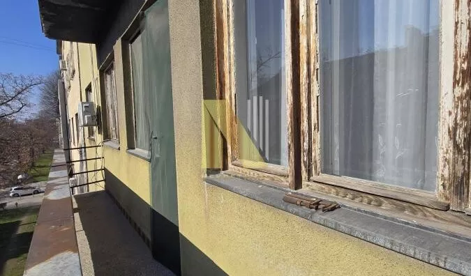 Četvoroiposoban stan | 4zida