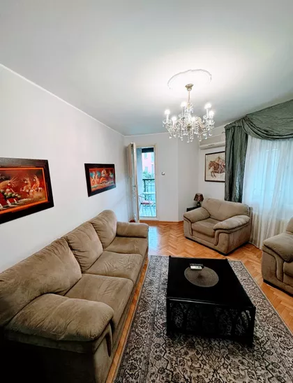 Krunski Venac | 4zida.rs