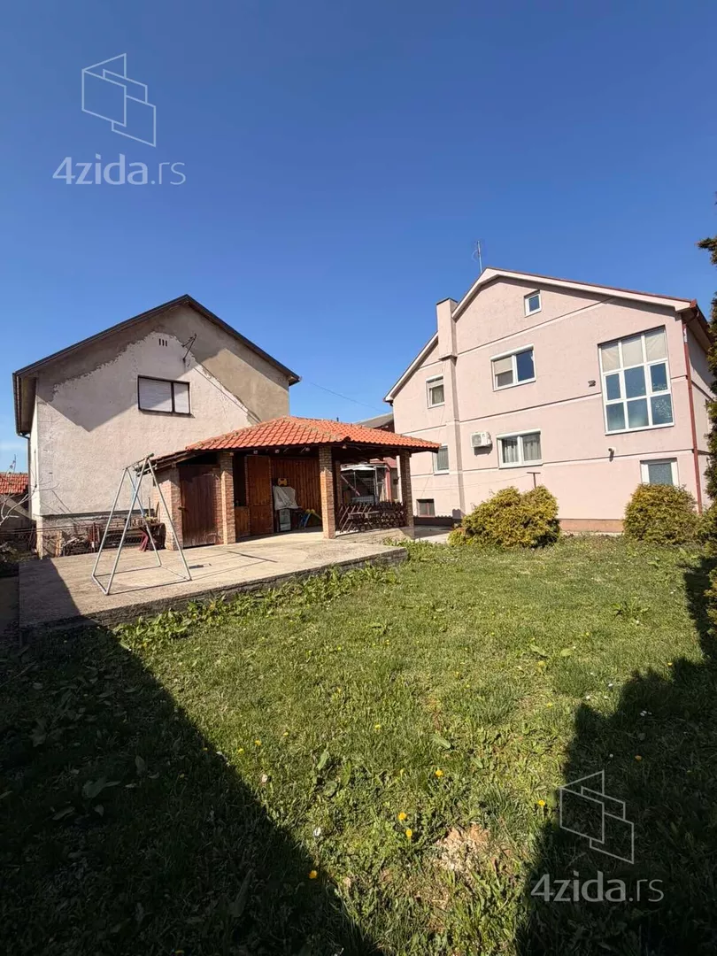 3-etažna kuća | 4zida