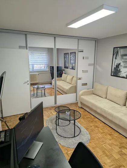 Katarine Ivanović | 4zida.rs