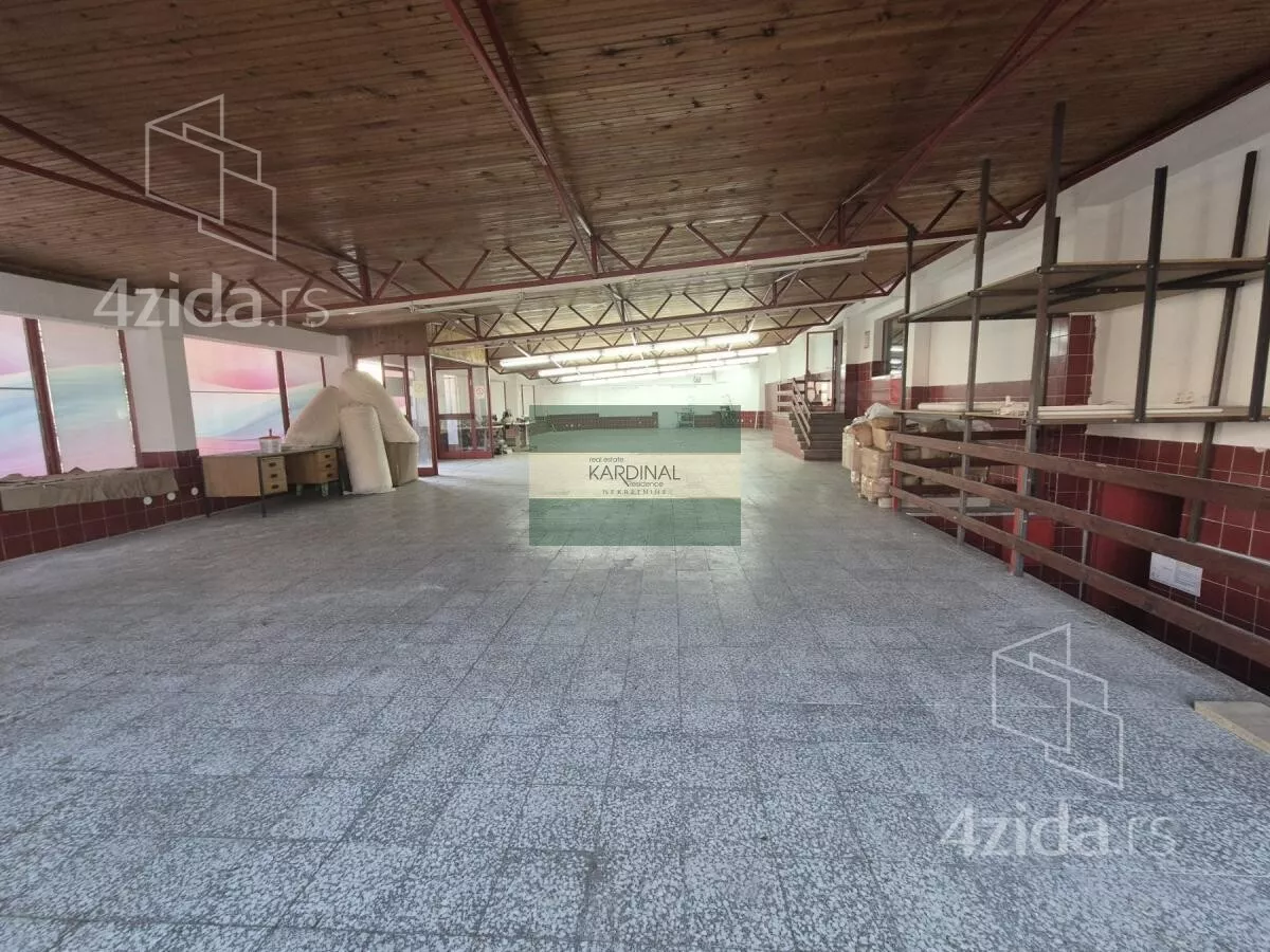 Poslovni prostor | 4zida