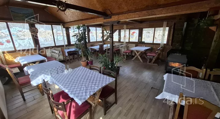 Ugostiteljski objekat | 4zida