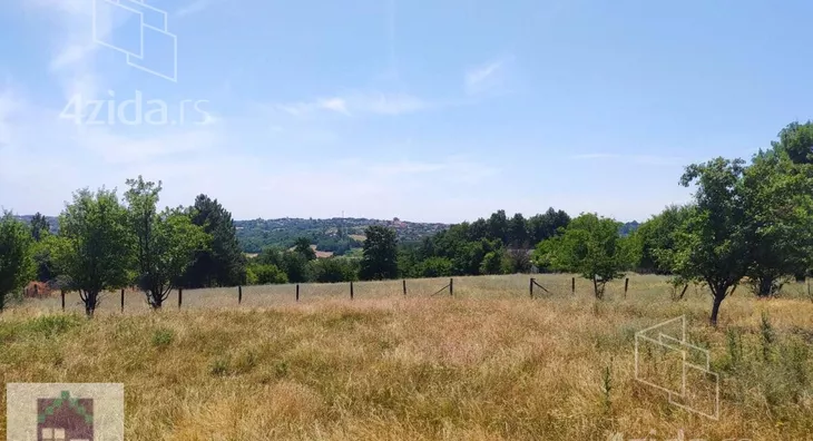 Plac | 4zida