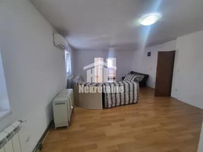 Korbizijeva 7 | 4zida.rs