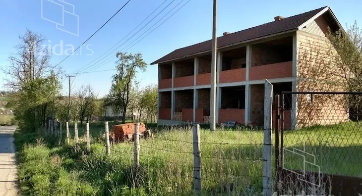 Poljoprivredno zemljište | 4zida