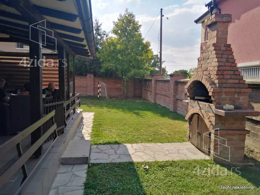 Kuća | 4zida