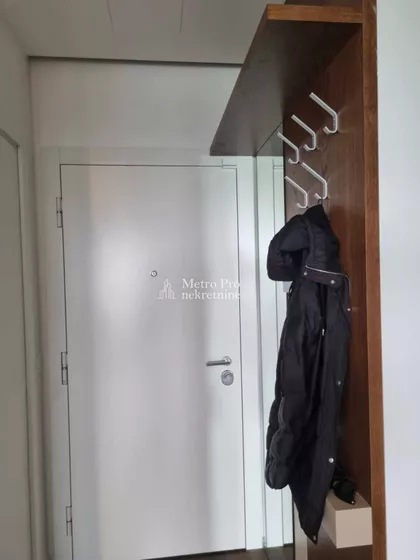 Omladinskih Brigada | 4zida.rs