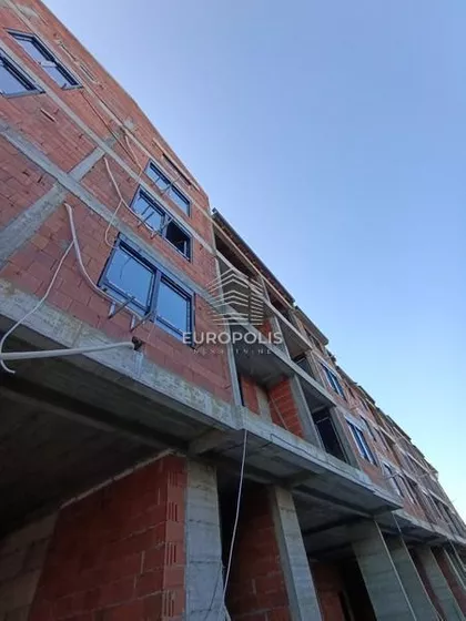 Batajnica | 4zida.rs