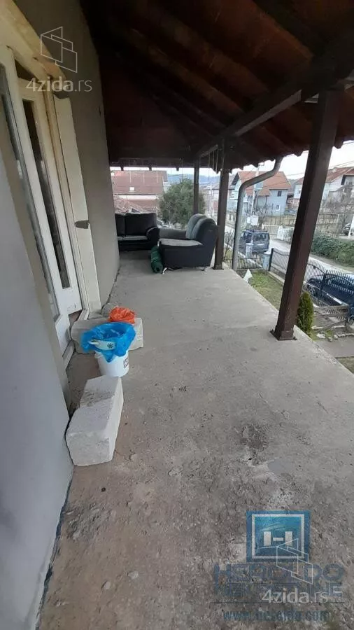 Kuća | 4zida