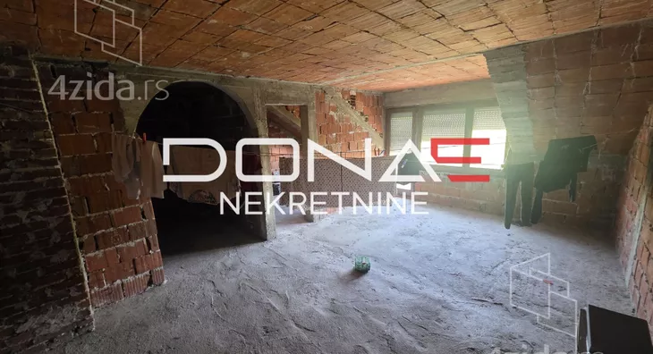 3-etažna kuća | 4zida