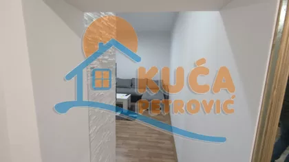 Trg Pavla Stojkovića | 4zida.rs