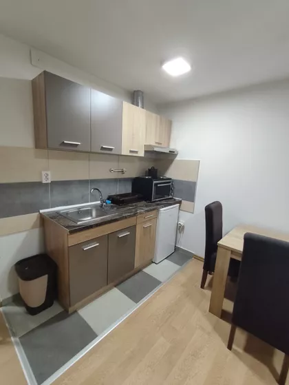 Njegoševa 15 | 4zida.rs