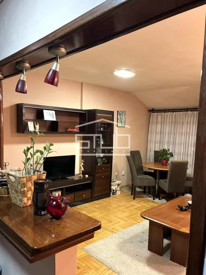 Čukarička Padina | 4zida.rs