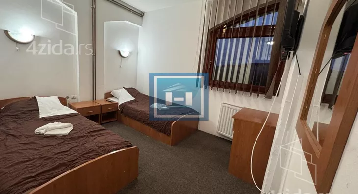 Ugostiteljski objekat | 4zida