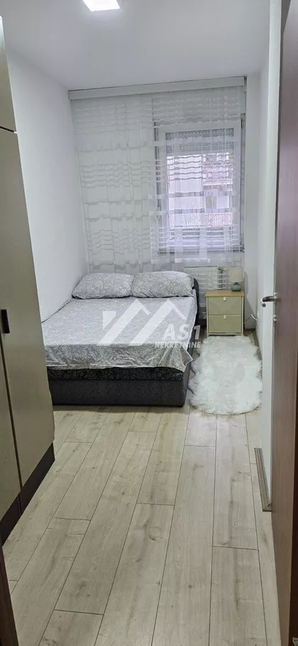 Janka Čmelika | 4zida.rs