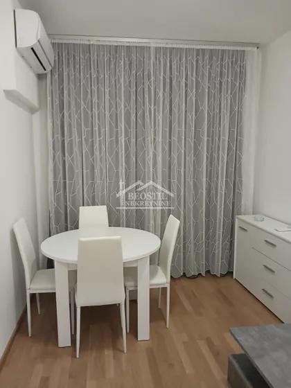 Karpoševa | 4zida.rs