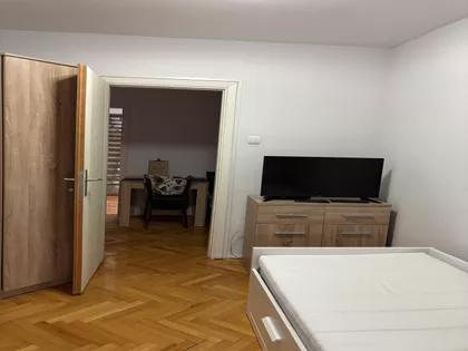 Kozaračka 30 | 4zida.rs