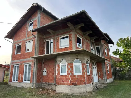 Varvarinska | 4zida.rs