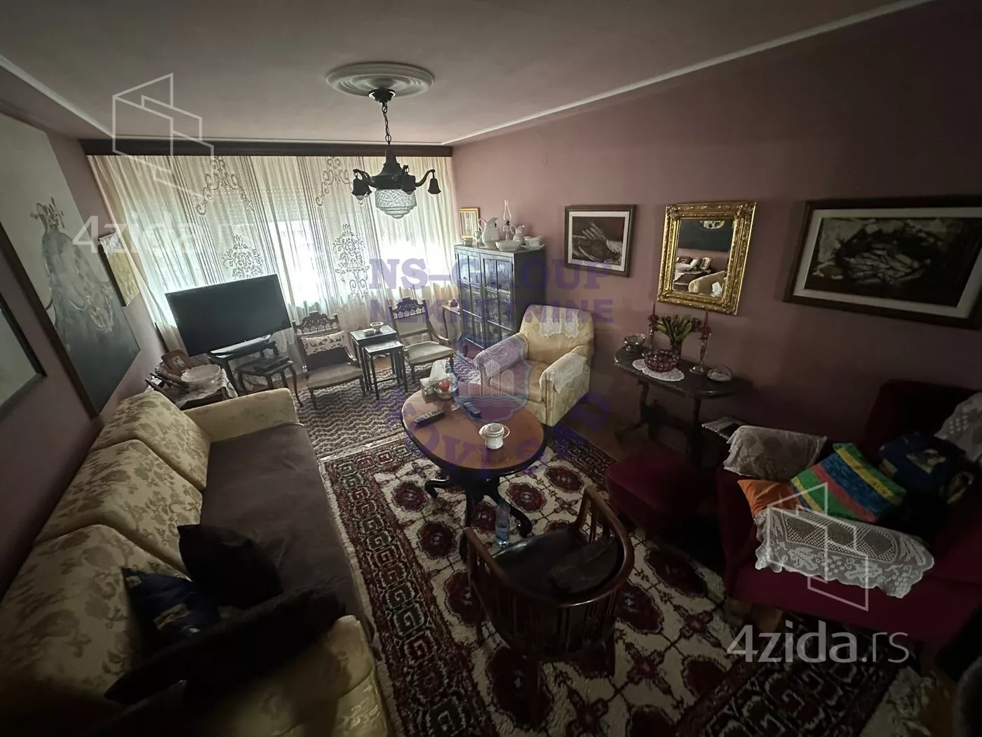 Petosoban stan | 4zida