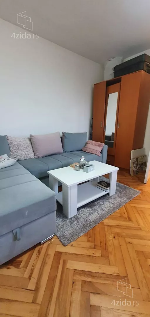 Garsonjera | 4zida