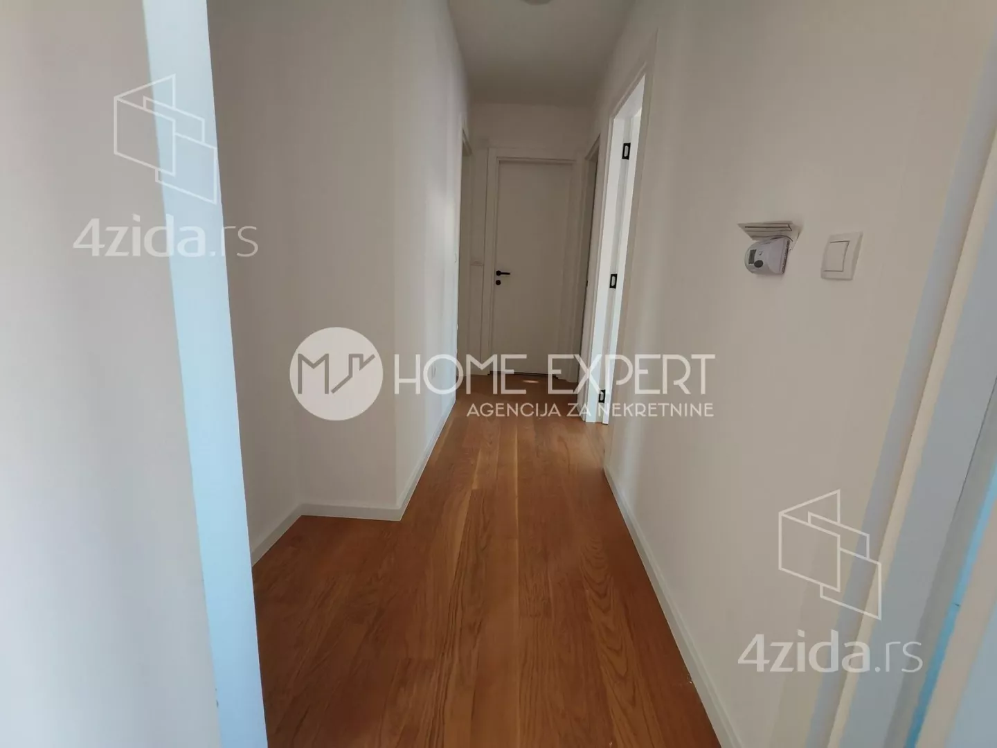 Osmosoban stan | 4zida