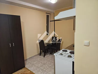 Šumadijska | 4zida.rs