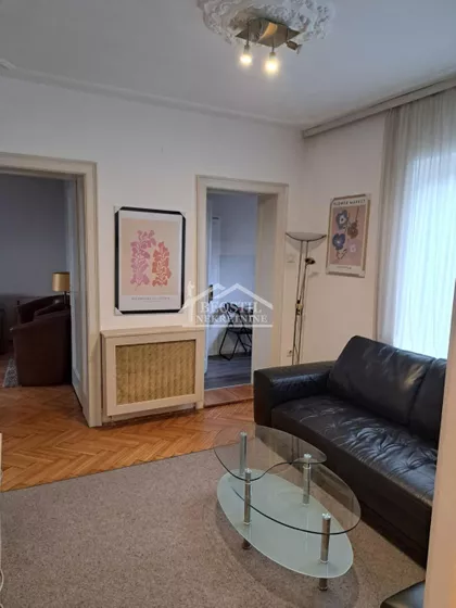 Velbuška | 4zida.rs