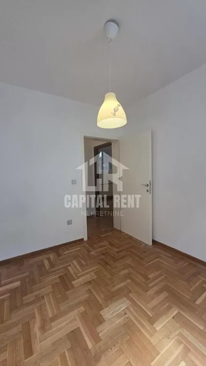 Senjačka | 4zida.rs