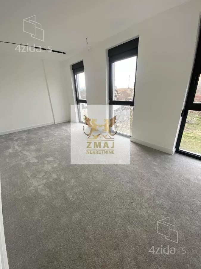 Petosoban stan | 4zida