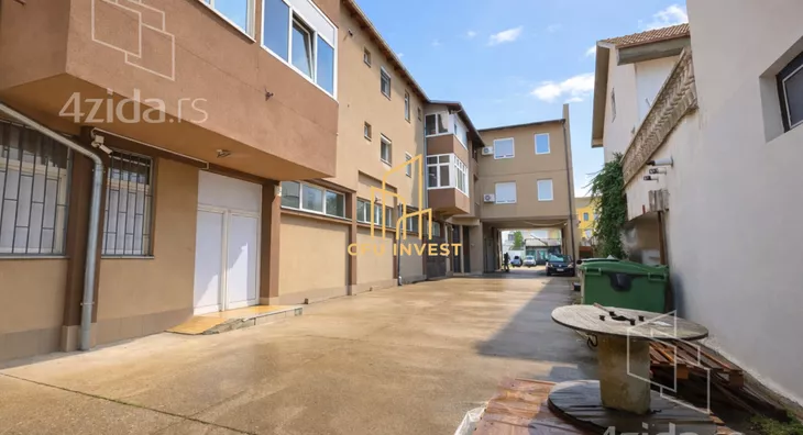 Poslovni prostor | 4zida