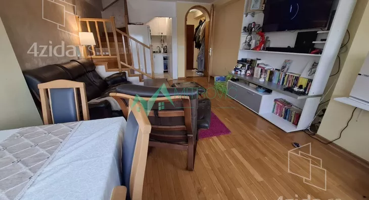 Petosoban stan | 4zida